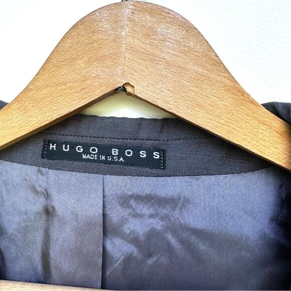 Hugo Boss Gray Wool Suit Jacket Made in USA 2-Button Classic Fit 42R - Picture 2 of 9